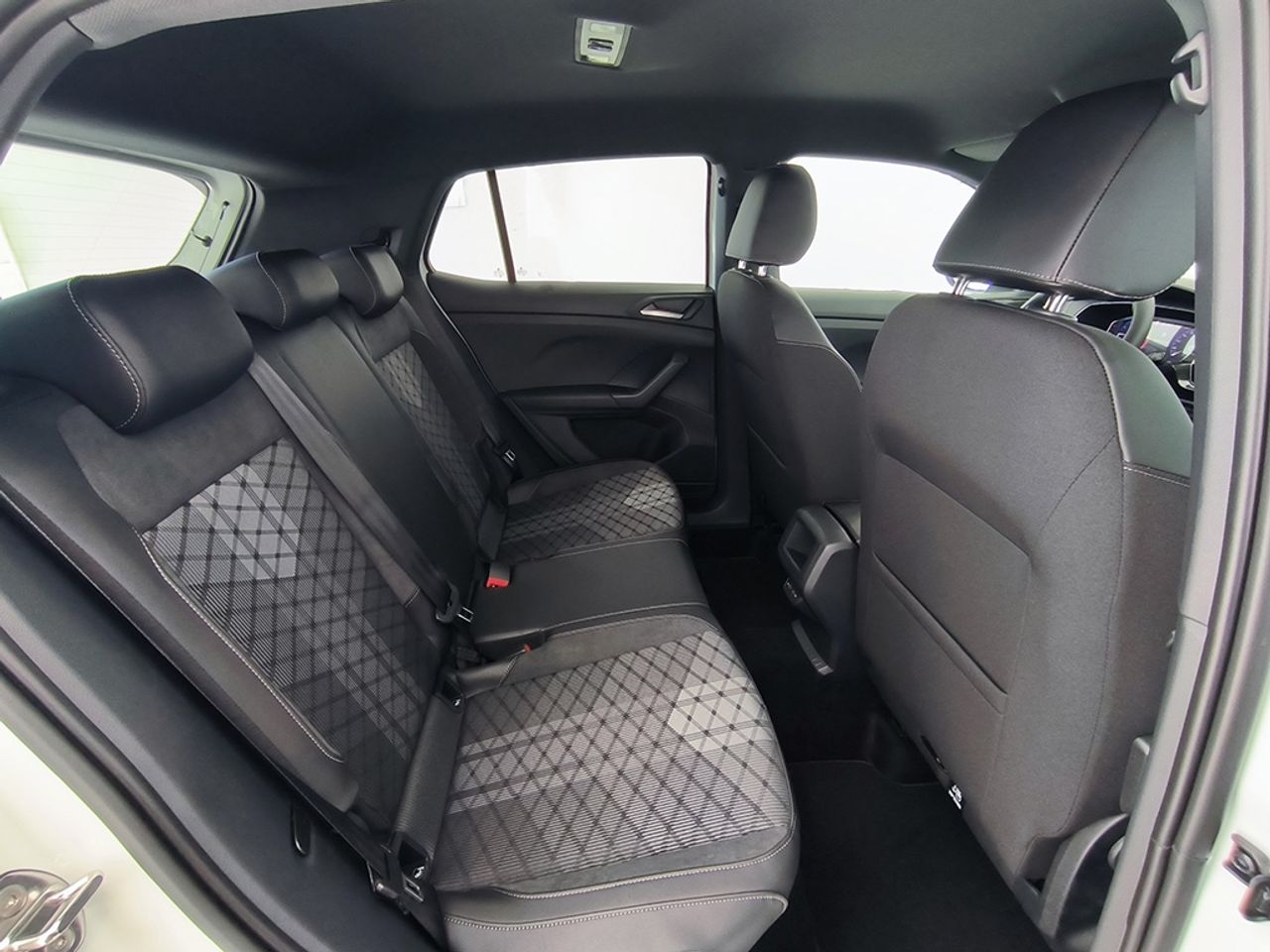 Volkswagen T-cross 1.0 Tsi 115 Cv Rline - Foto 2