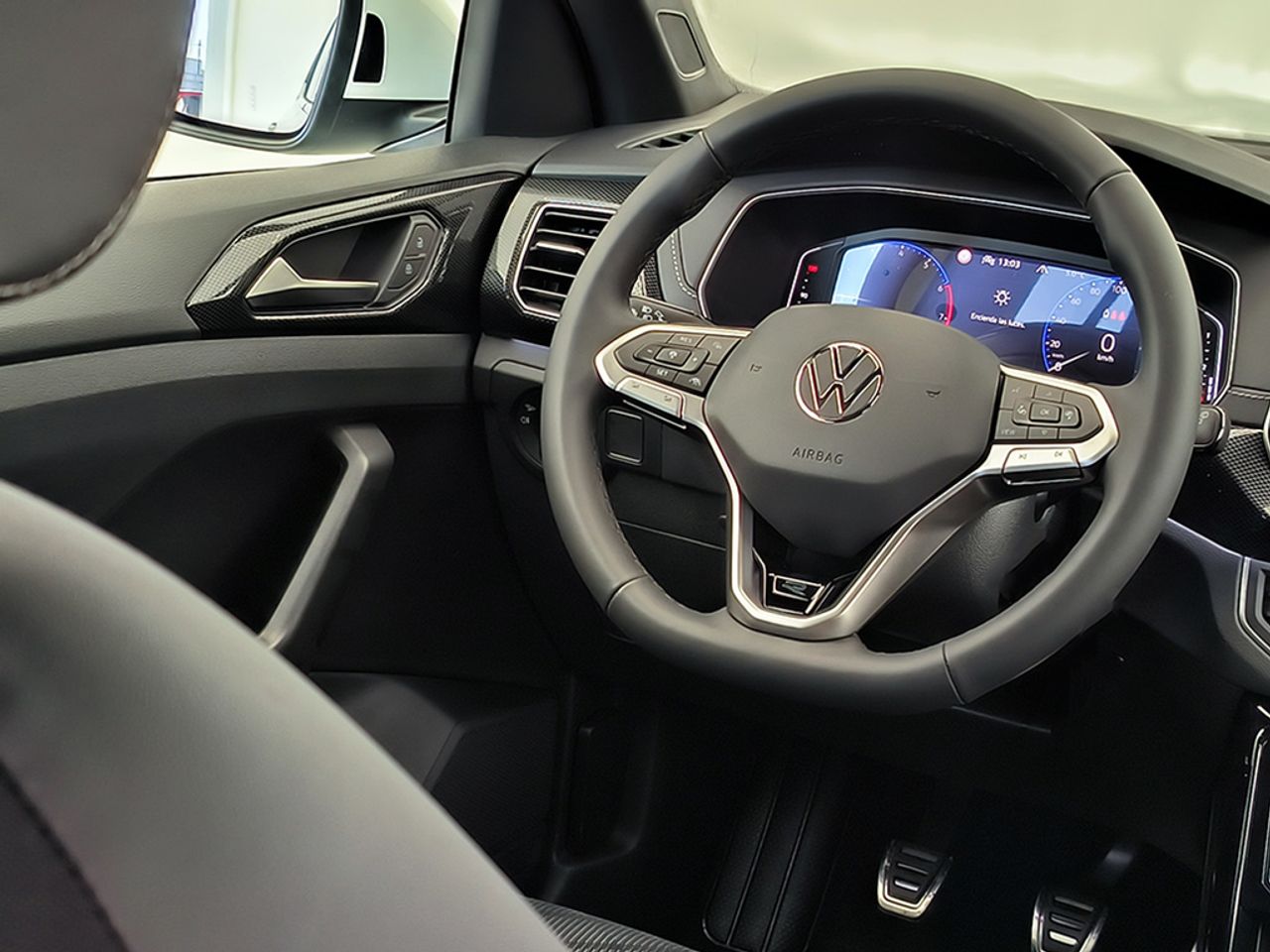 Volkswagen T-cross 1.0 Tsi 115 Cv Rline - Foto 2