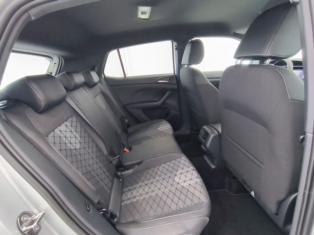 Volkswagen T-cross 1.0 Tsi 115 Cv Rline - Foto 2