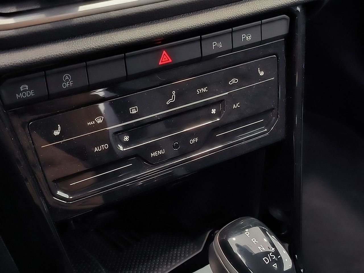 Volkswagen T-roc 1.5 Tsi 150 Cv Dsg Rline - Foto 2