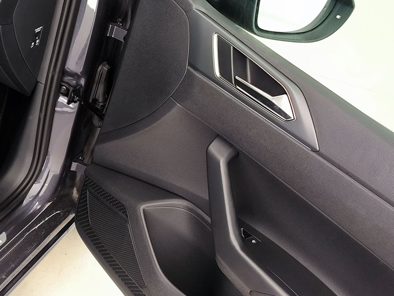 Volkswagen Taigo 1.0 Tsi 115 Cv Dsg R-line - Foto 2