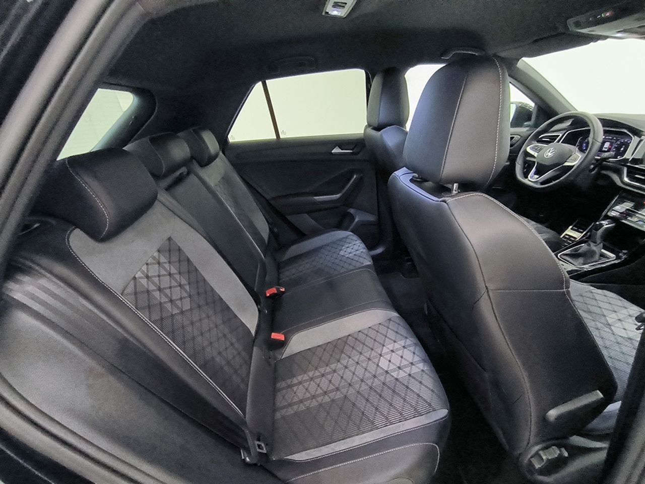 Volkswagen T-roc 1.5 Tsi 150 Cv Dsg Rline - Foto 2