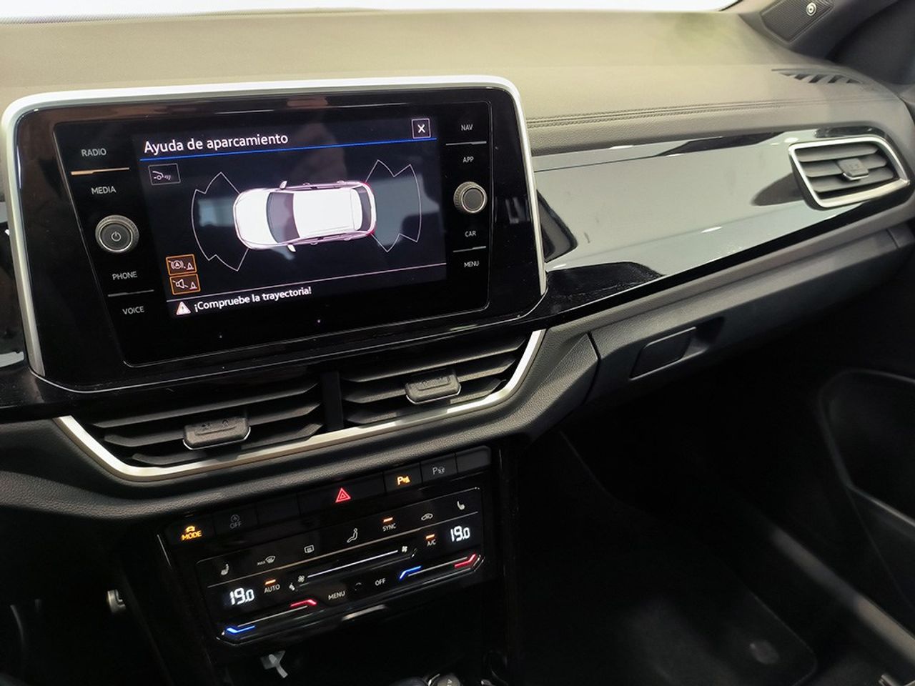 Volkswagen T-roc 1.5 Tsi 150 Cv Dsg Rline - Foto 2