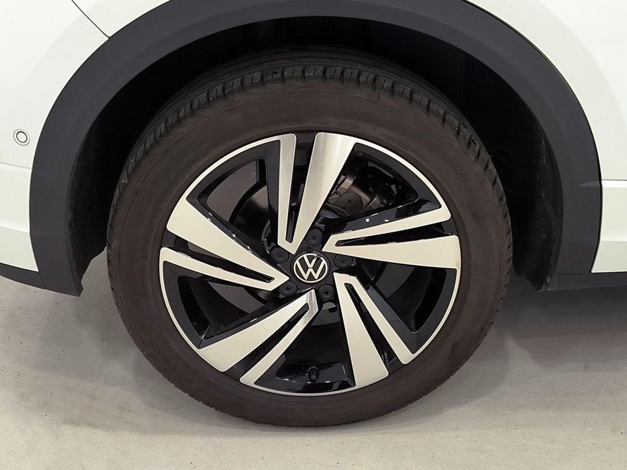 Volkswagen T-roc 1.5 Tsi 150 Cv Dsg Rline - Foto 2