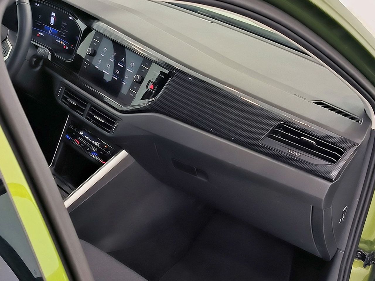 Volkswagen Taigo 1.0 Tsi 115 Cv Life - Foto 2