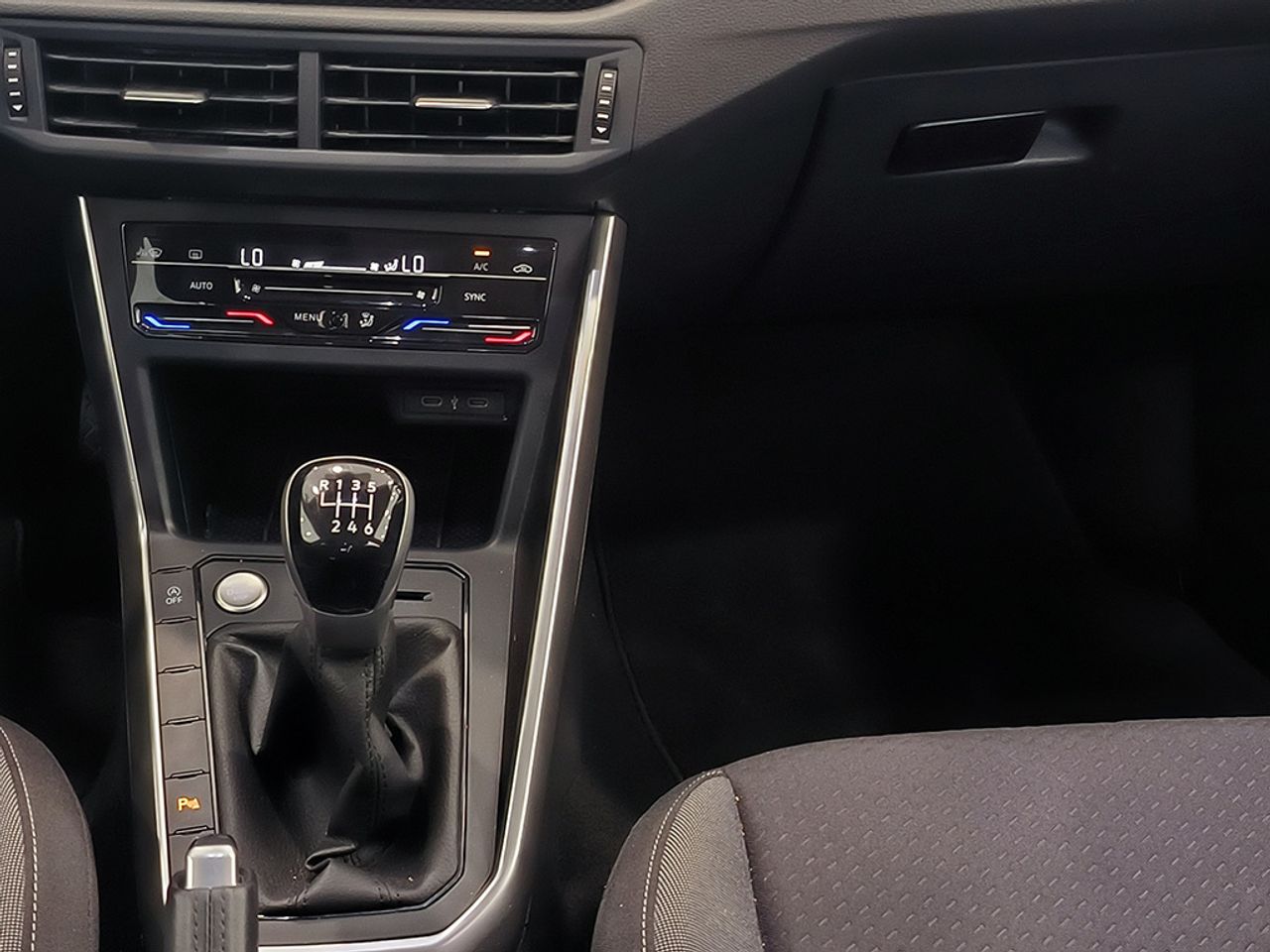 Volkswagen Taigo 1.0 Tsi 115 Cv Life - Foto 2