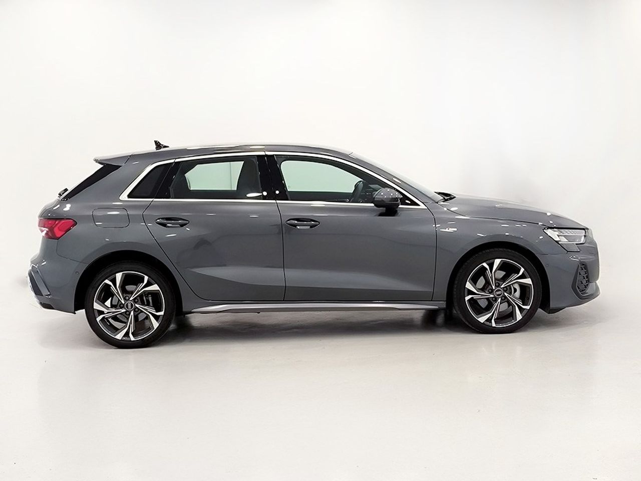 Audi A3 Sb 40 Tfsie 204 Cv Stronic Sline - Foto 2