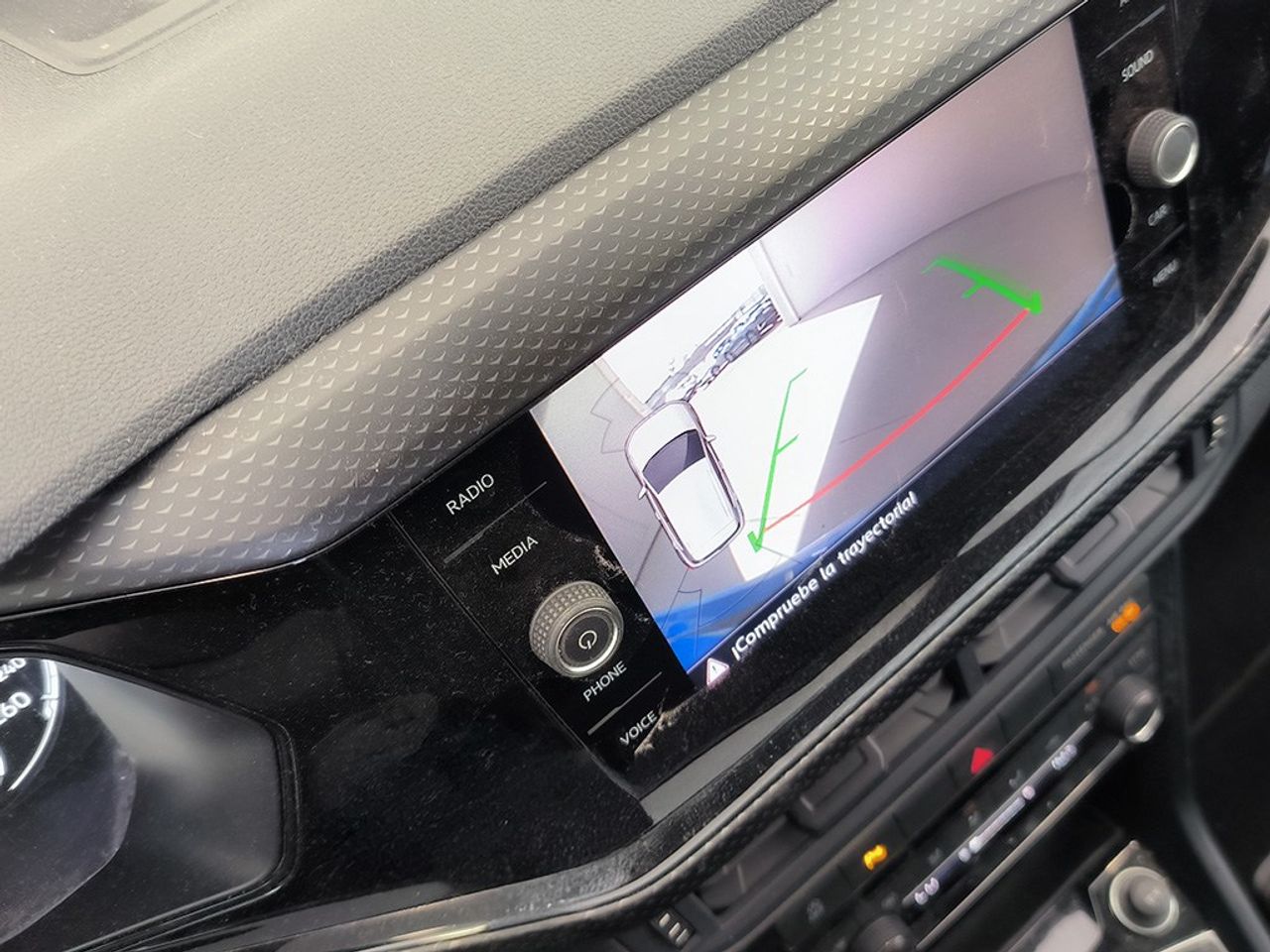 Volkswagen T-cross 1.0 Tsi 95 Cv Advance - Foto 2