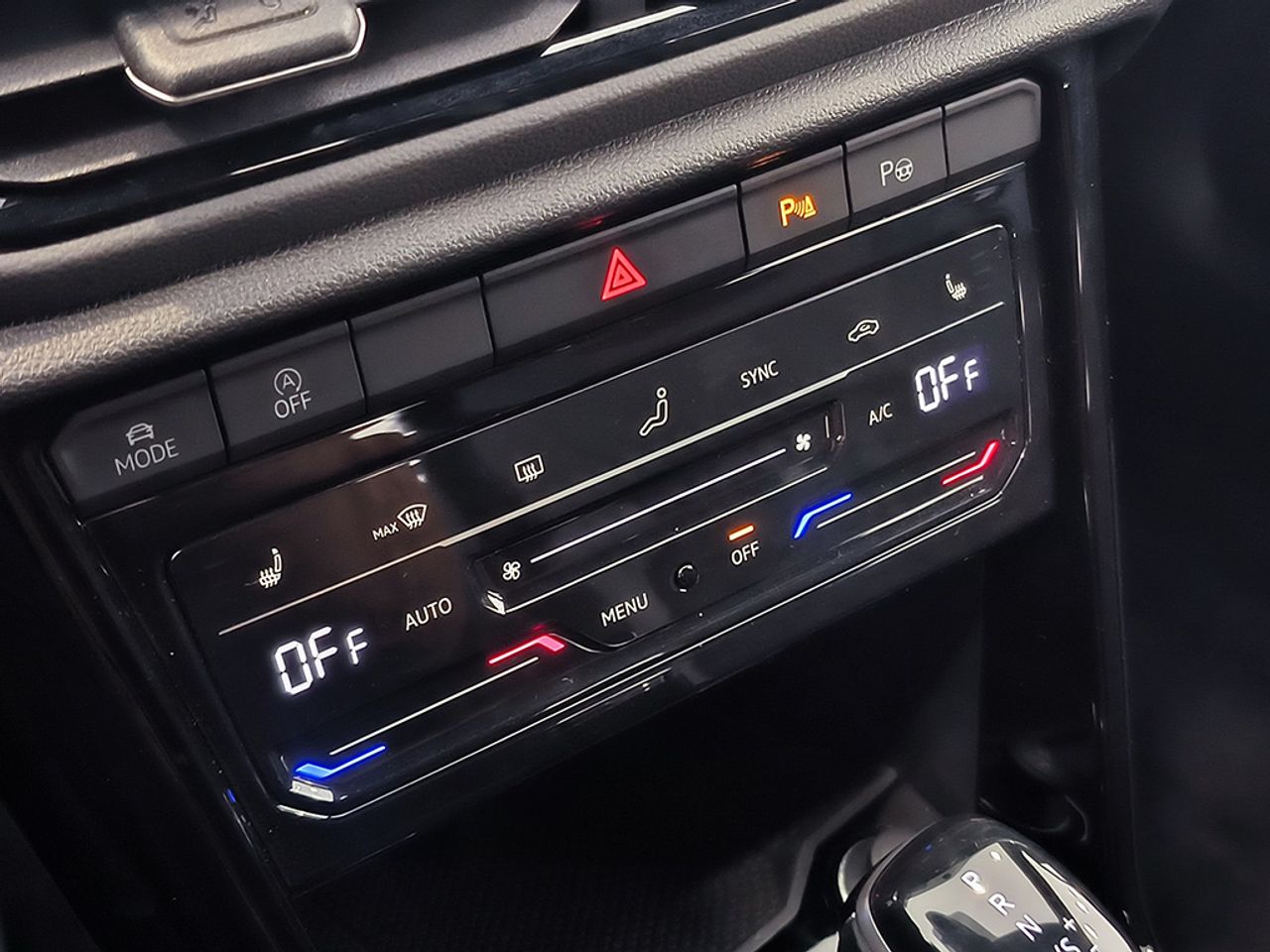 Volkswagen T-roc 2.0 Tdi 150 Cv Dsg Rline - Foto 2