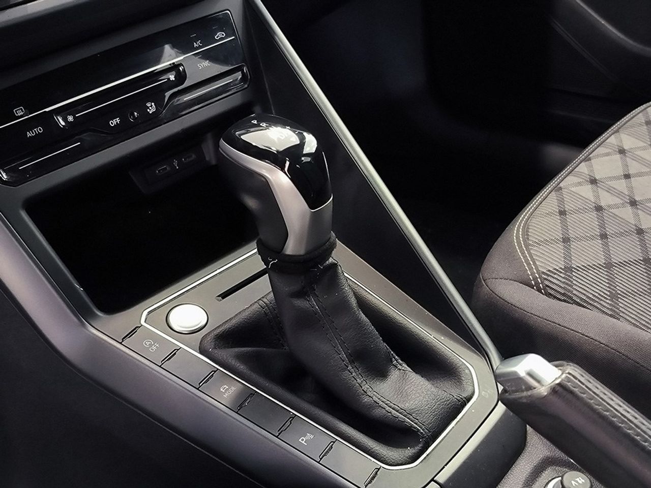 Volkswagen Taigo 1.5 Tsi 150 Cv Dsg Rline - Foto 2