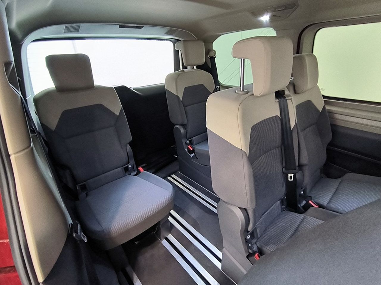 Volkswagen Multivan 2.0 Tdi 150 Cv Dsg - foto 11