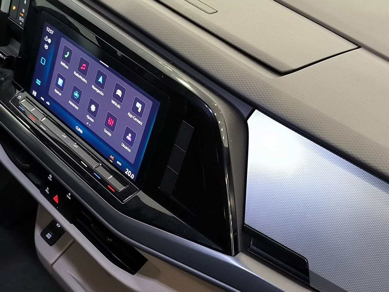 Volkswagen Multivan 2.0 Tdi 150 Cv Dsg - foto 20