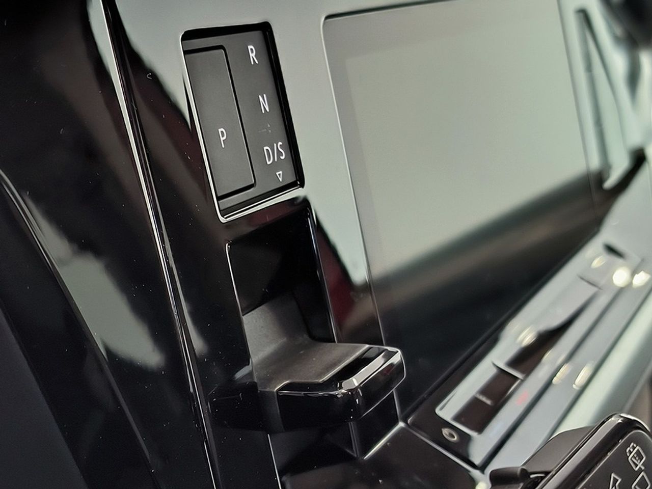 Volkswagen Multivan 2.0 Tdi 150 Cv Dsg Life - Foto 2