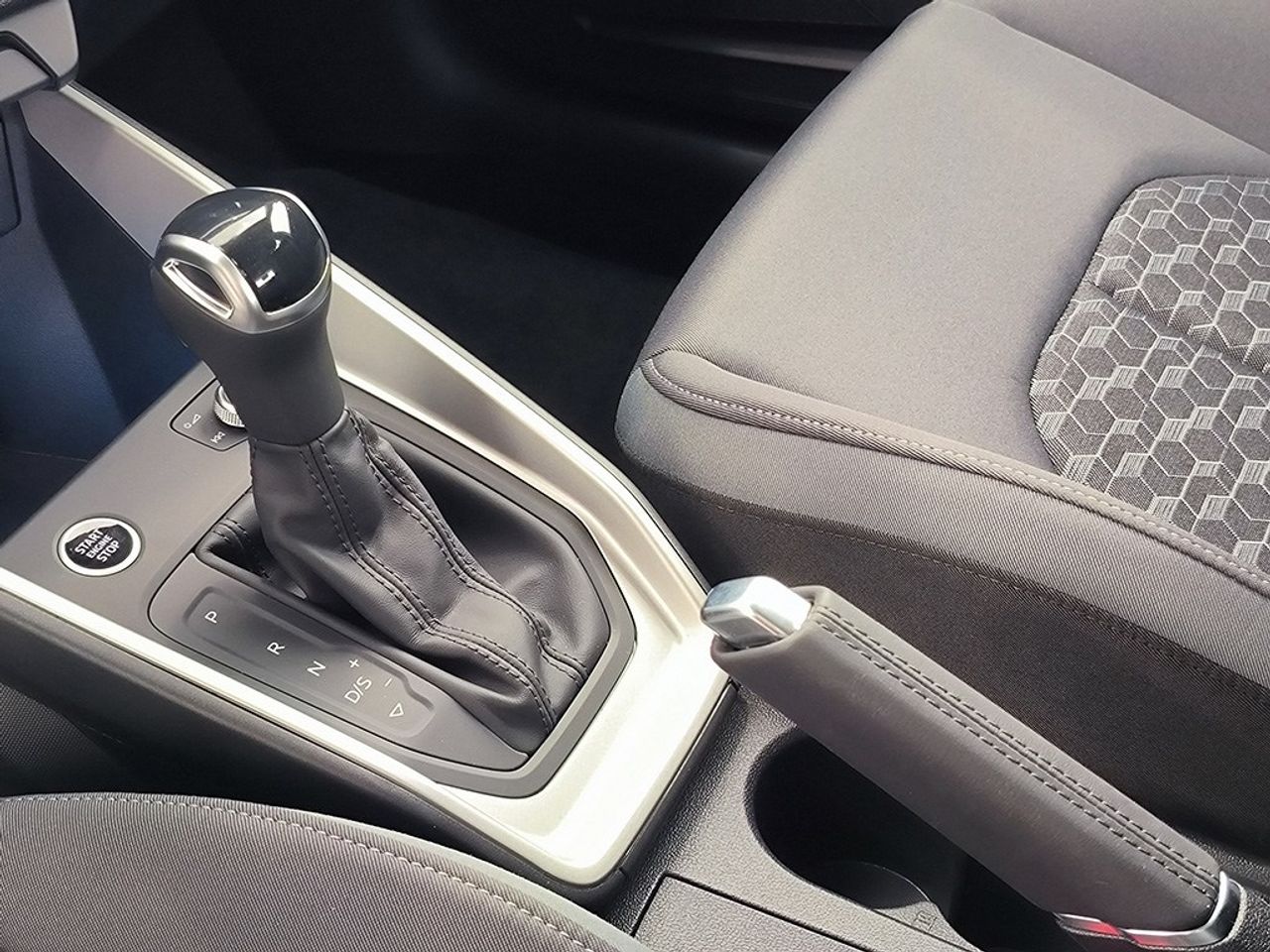 Audi A1 Sb 30 Tfsi 116 Cv Stronic Adrenalin Edition - Foto 2