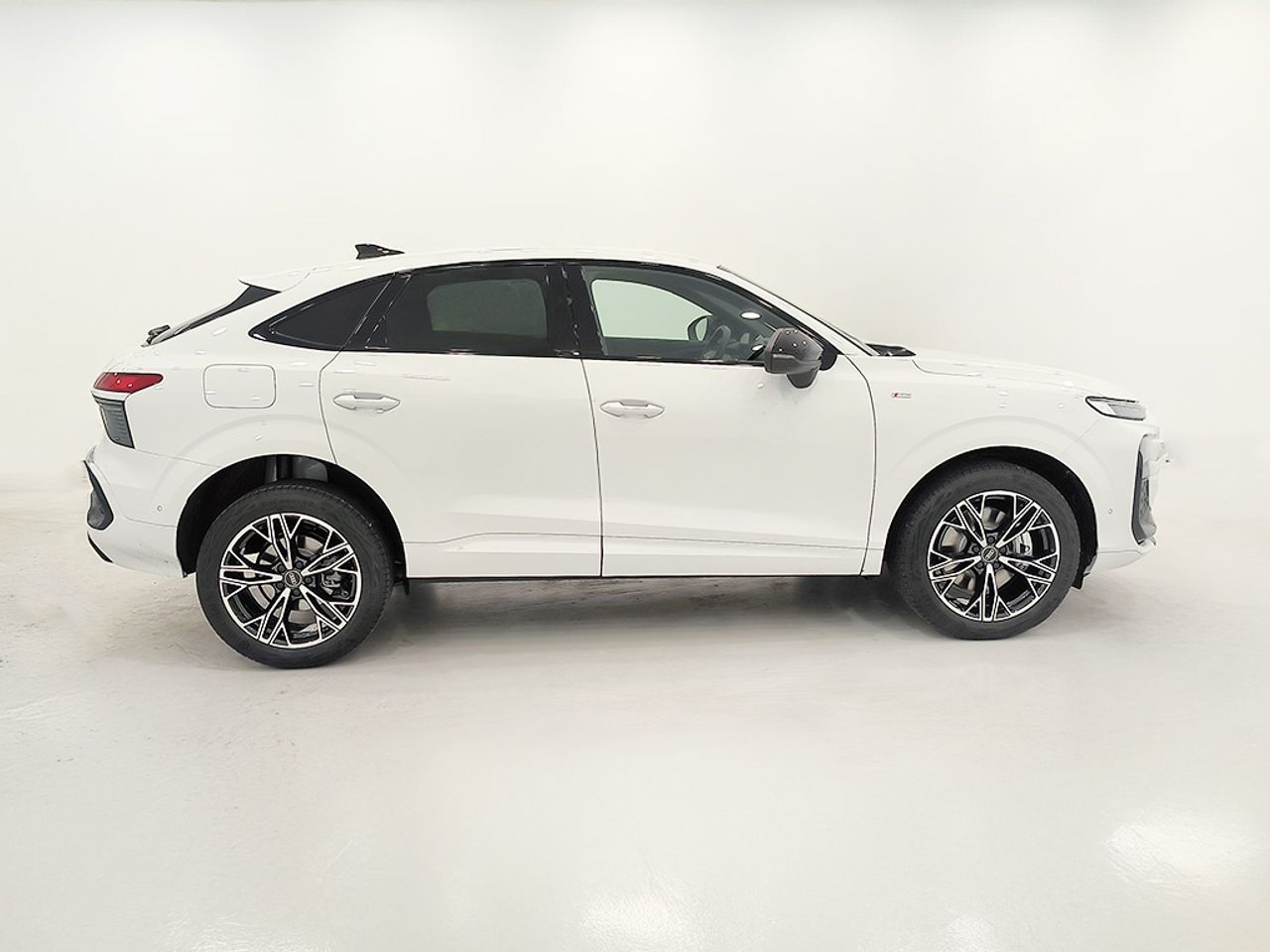 Audi Q3 Sb Tdi 150 Cv Stronic Launch - Foto 2