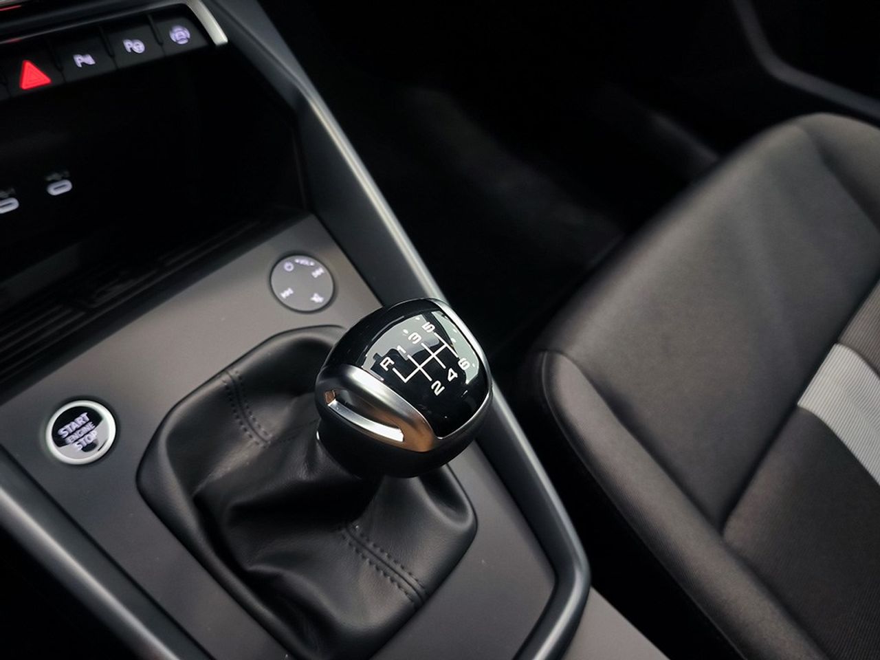 Audi A3 Sb 30 Tdi 116 Cv Advance - Foto 2