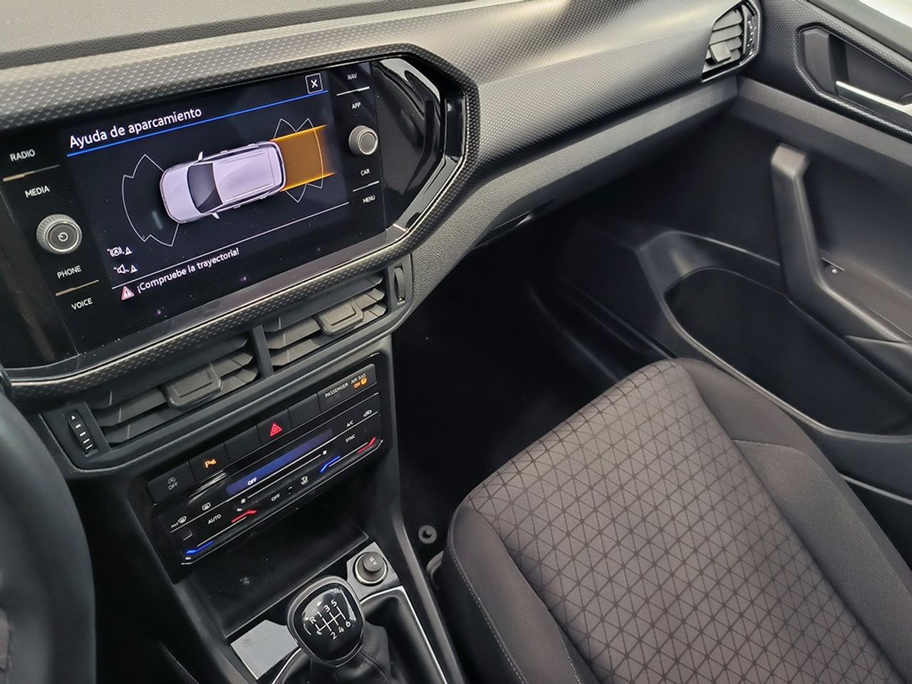 Volkswagen T-cross 1.0 Tsi 110 Cv Adavance - Foto 2