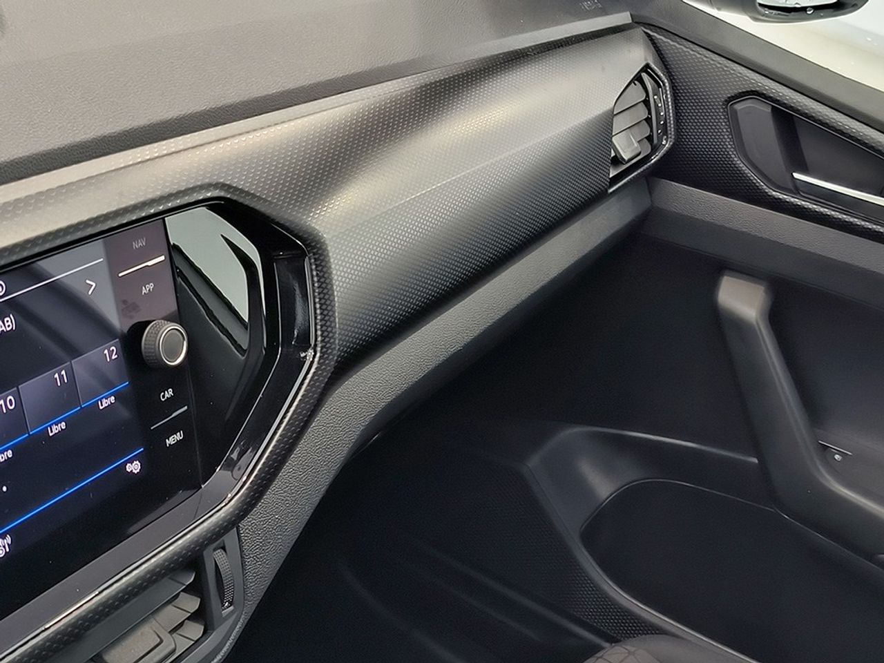 Volkswagen T-cross 1.0 Tsi 110 Cv Adavance - Foto 2