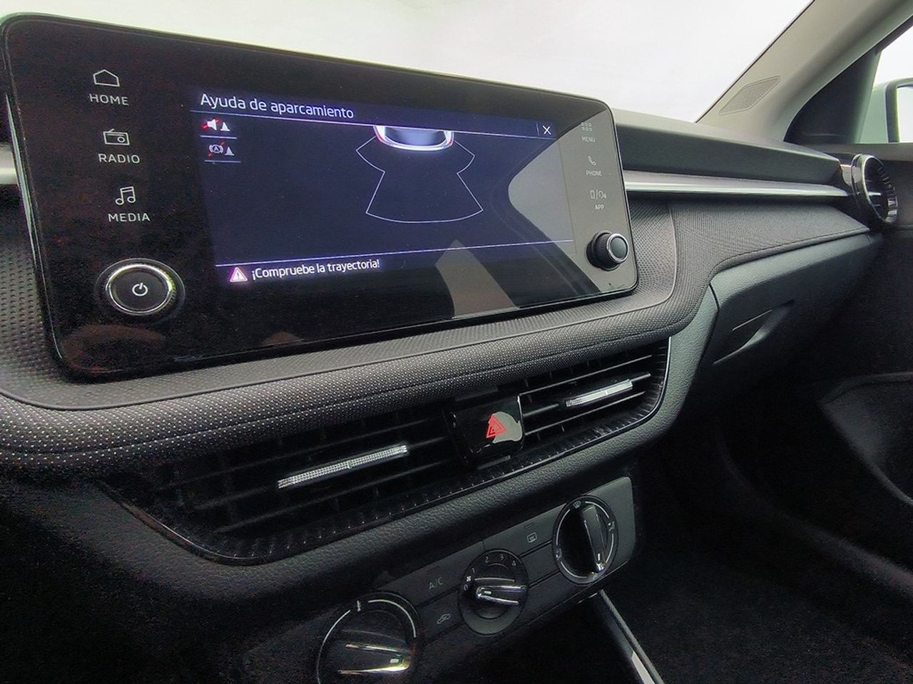 Skoda Fabia 1.0 Tsi 95 Cv Selection - Foto 2