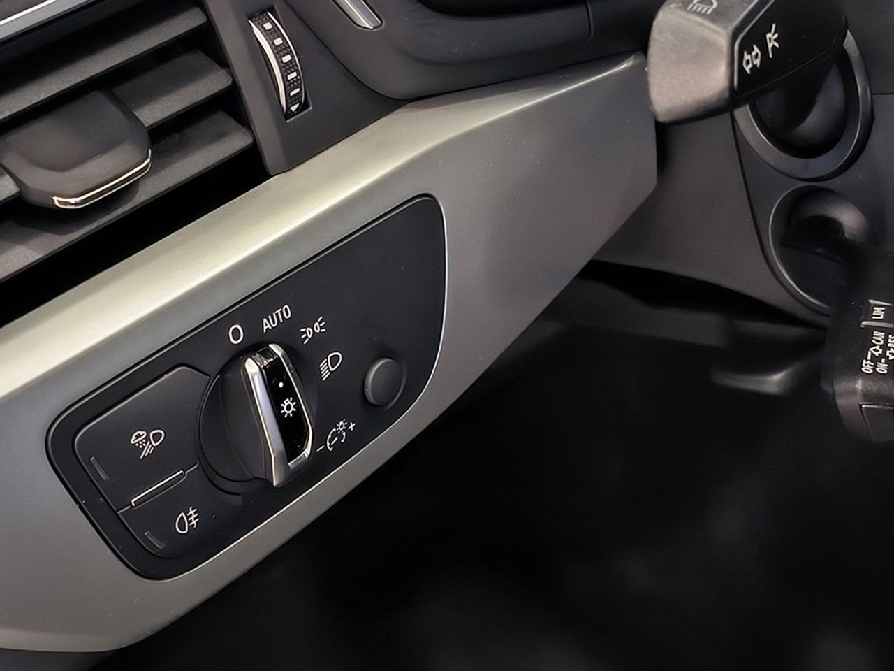 Audi A4 2.0 Tdi 150 Cv Stronic Advance Edition - Foto 2