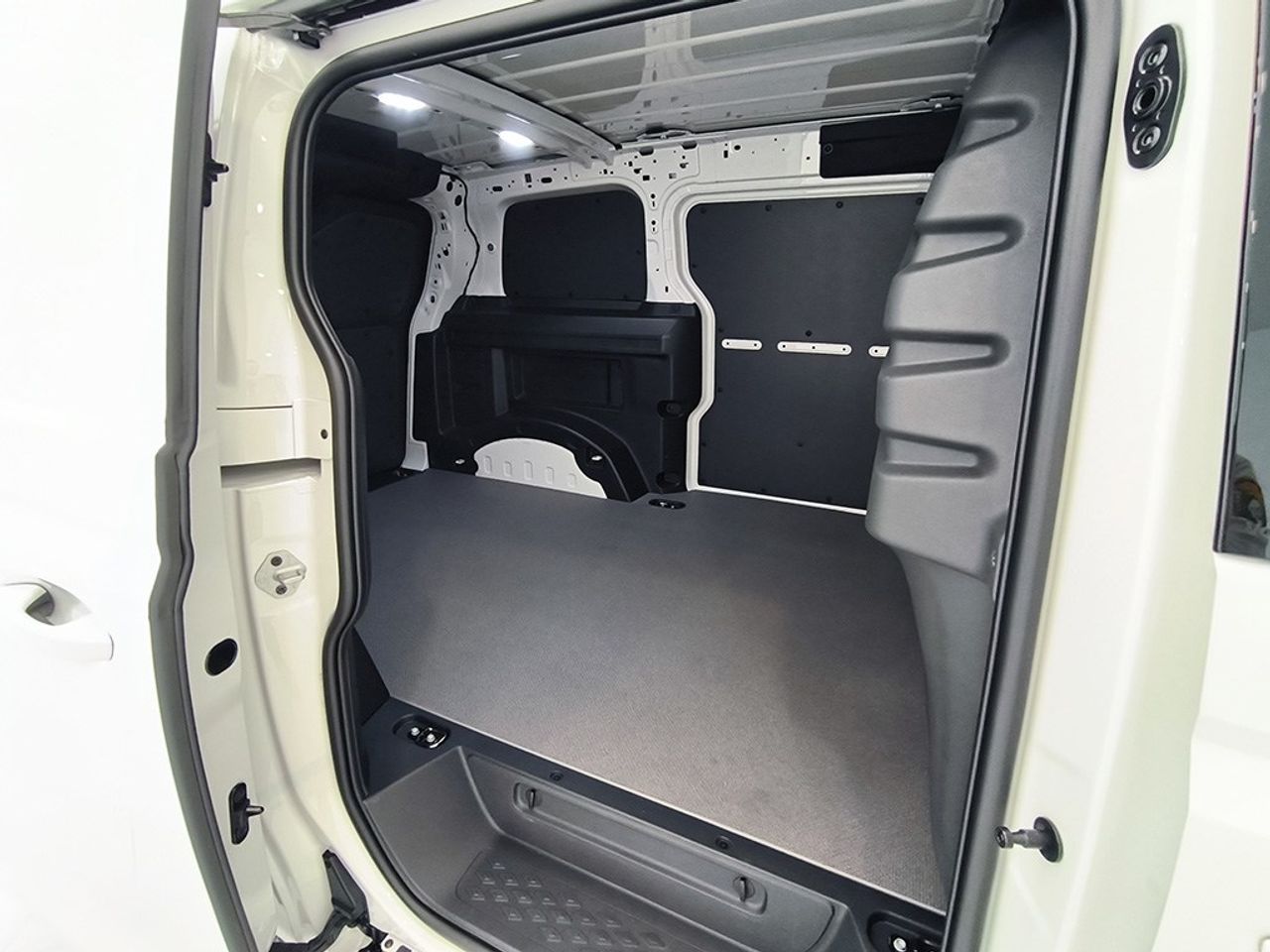 Volkswagen Id.buzz Cargo B.corta 170cv Aut. - Foto 2