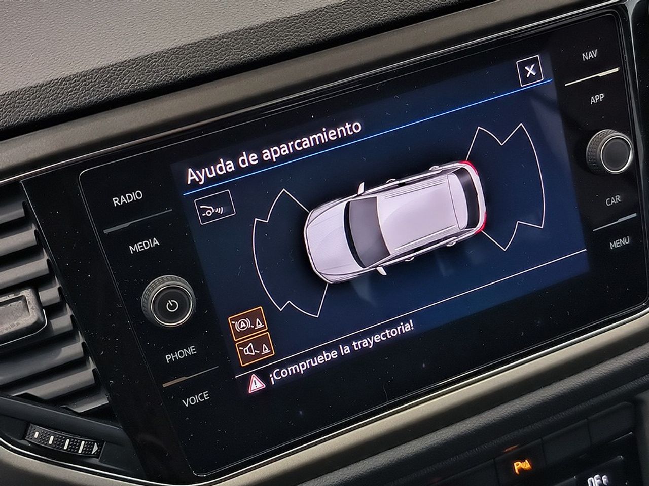 Volkswagen T-roc 1.5 Tsi 150 Cv Advance - Foto 2