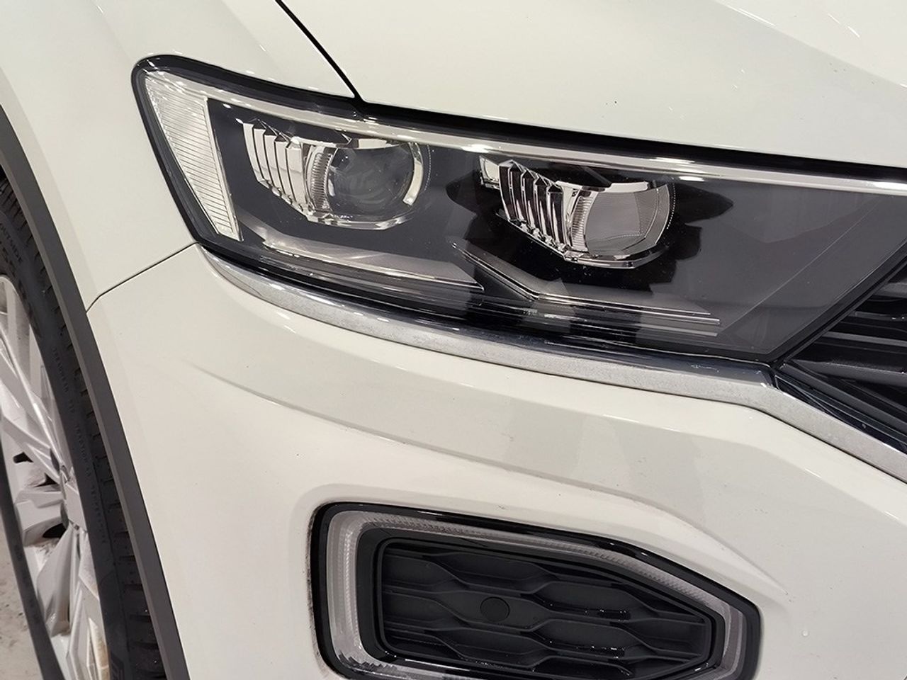 Volkswagen T-roc 1.5 Tsi 150 Cv Advance - Foto 2