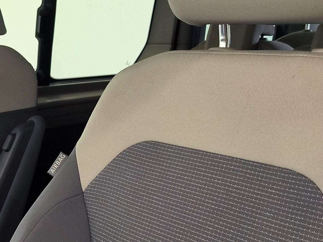 Volkswagen Multivan 2.0 Tdi 150 Cv Dsg - Foto 2