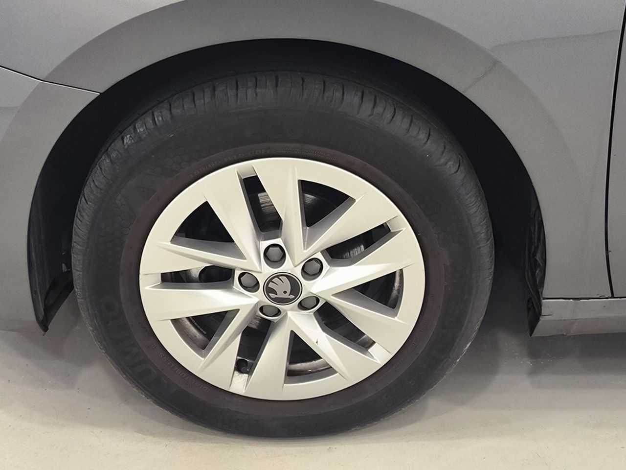 Skoda Fabia 1.0 Tsi 95 Cv Selection - Foto 2