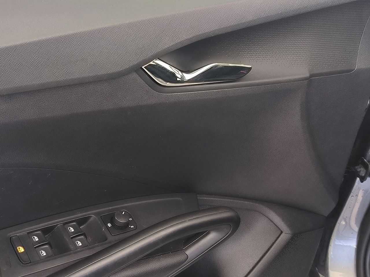 Skoda Fabia 1.0 Tsi 95 Cv Selection - Foto 2