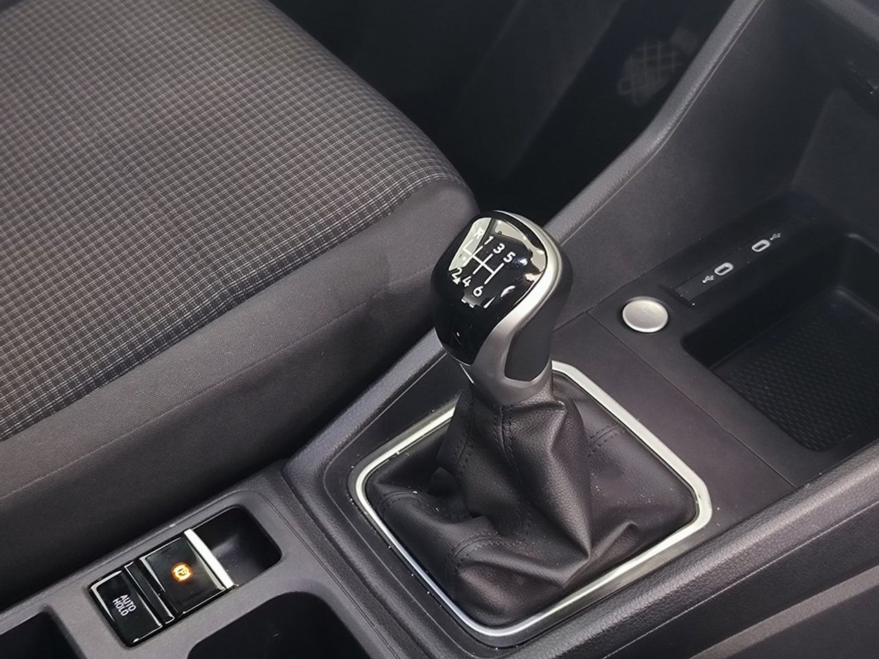 Volkswagen Caddy 2.0 Tdi 102 Cv Origin - Foto 2