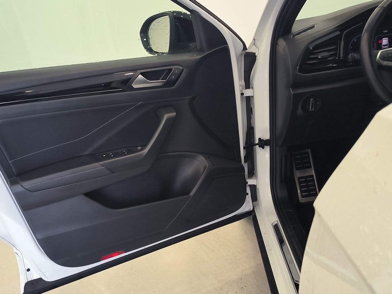 Volkswagen T-roc 2.0 Tdi 150 Cv Dsg - Foto 2