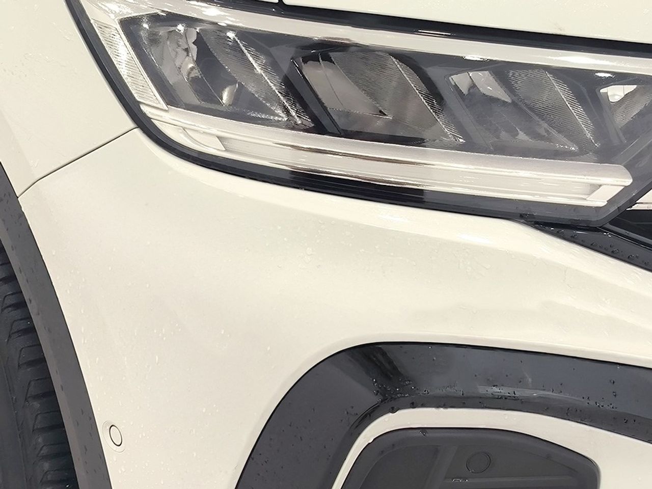 Volkswagen T-roc 2.0 Tdi 150 Cv Dsg - Foto 2