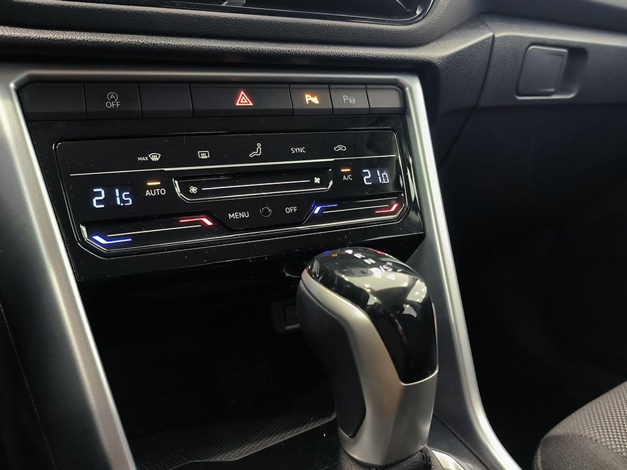 Volkswagen T-roc 20 Tdi 150cv Dsg Life - Foto 2