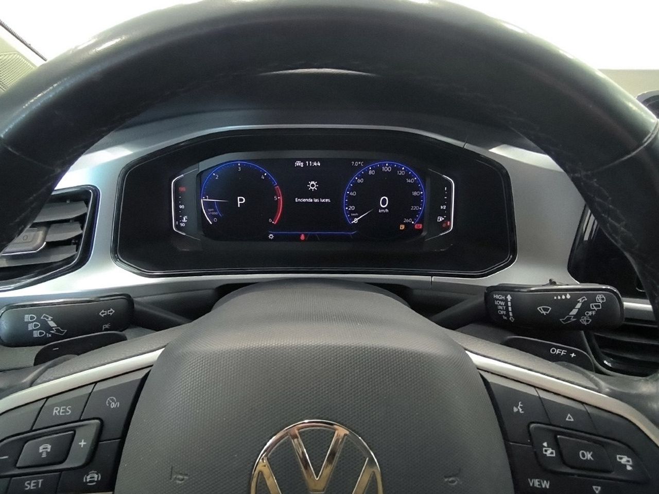 Volkswagen T-roc 2.0 Tdi 150 Cv Dsg Dark - Foto 2