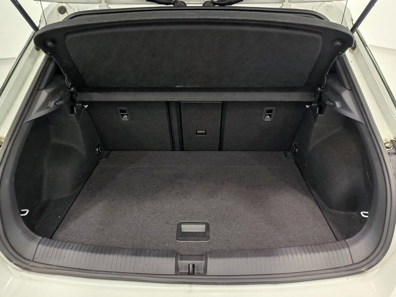 Volkswagen T-roc 20 Tdi 150cv Dsg R-line - Foto 2