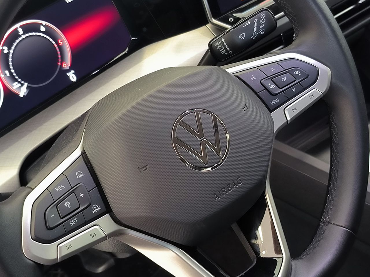 Volkswagen Golf 2.0 Tdi 115 Cv Mas - Foto 2