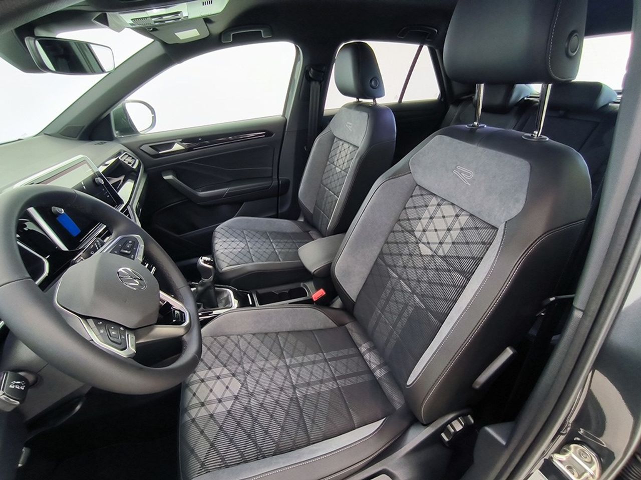 Volkswagen T-roc 1.5 Tsi 150 Cv Dsg Rline - Foto 2