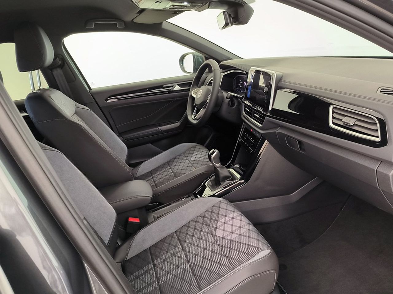 Volkswagen T-roc 1.5 Tsi 150 Cv Dsg Rline - Foto 2