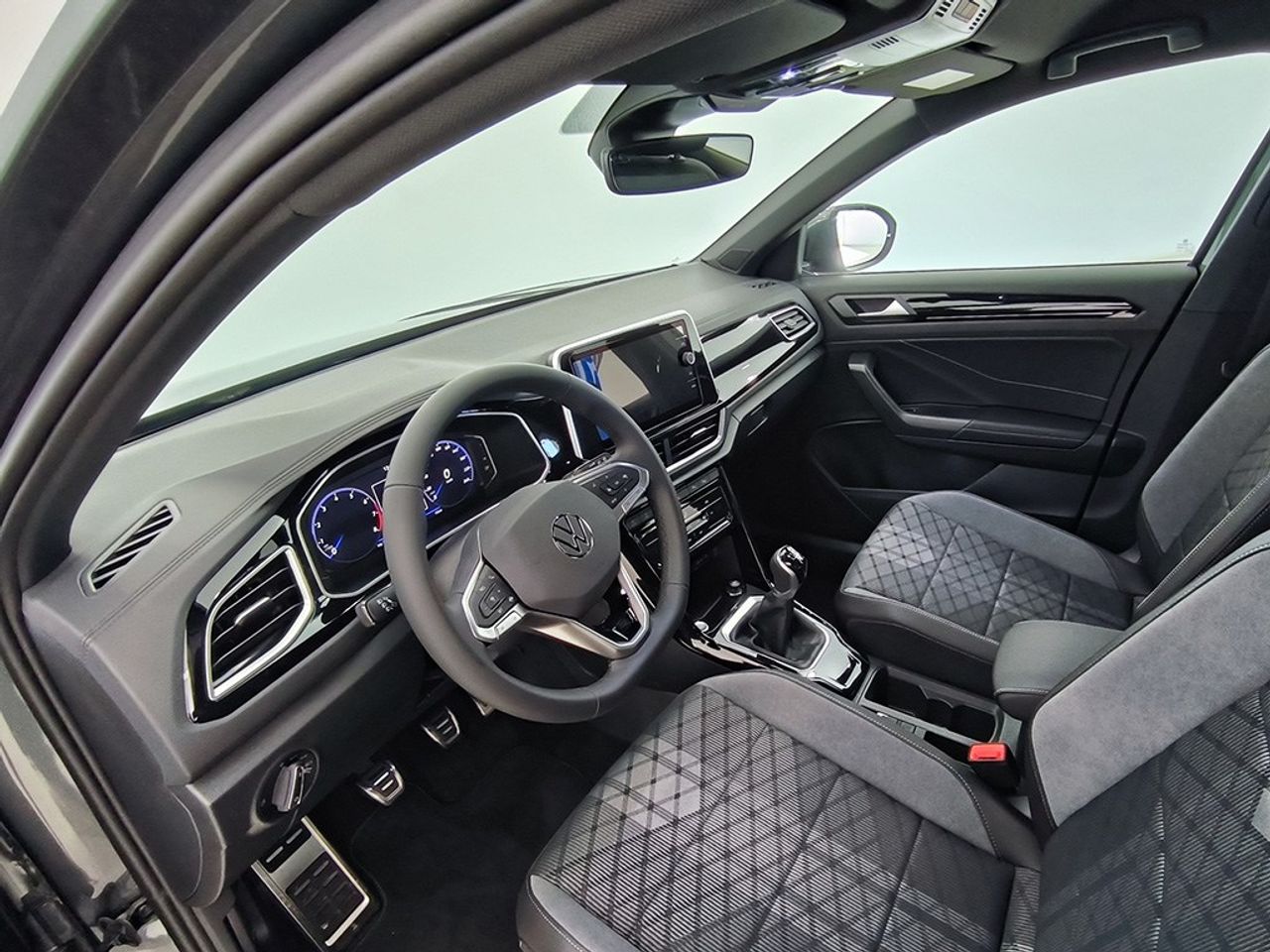 Volkswagen T-roc 1.5 Tsi 150 Cv Dsg Rline - Foto 2