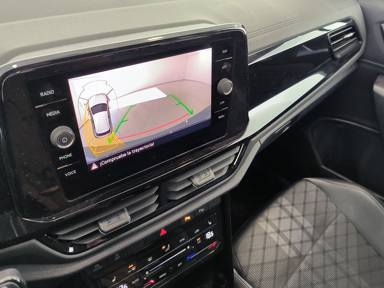 Volkswagen T-roc 20 Tdi 150cv Dsg R-line - Foto 2