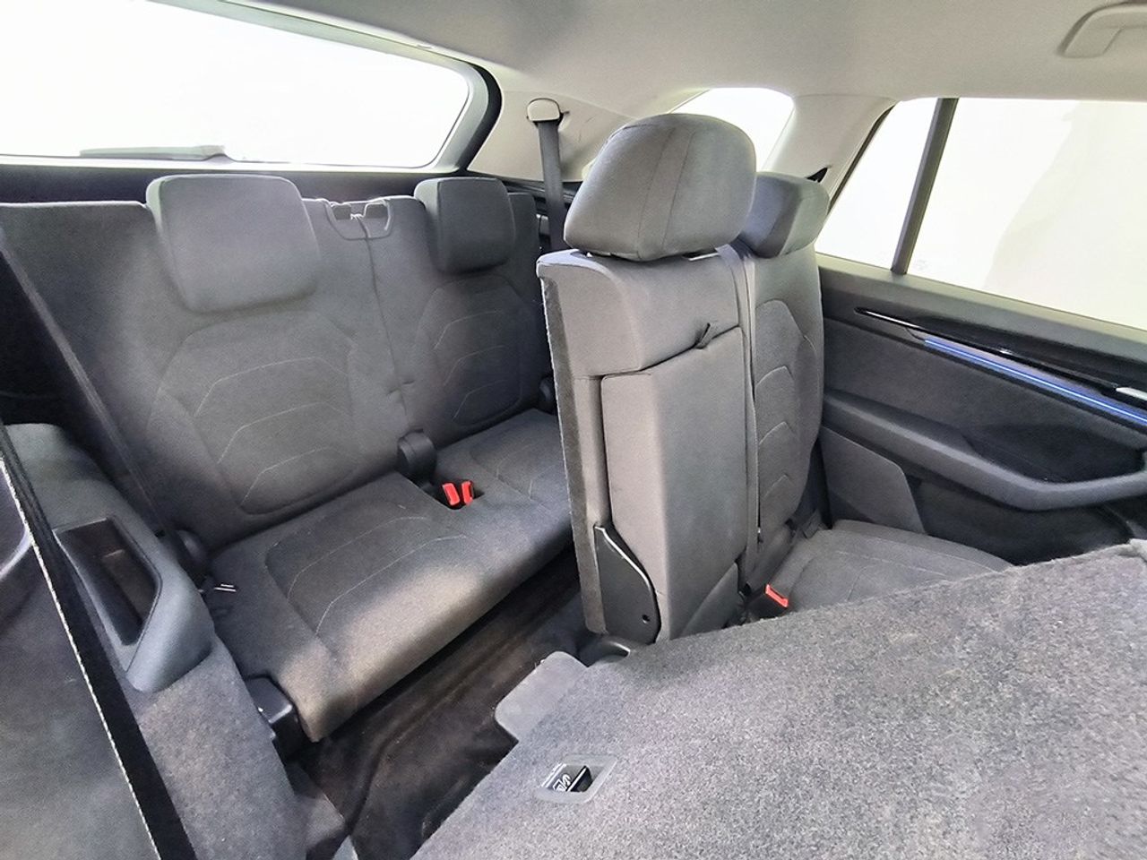 Skoda Kodiaq 1.5 Tsi M-hev 150 Cv Dsg Selection - Foto 2