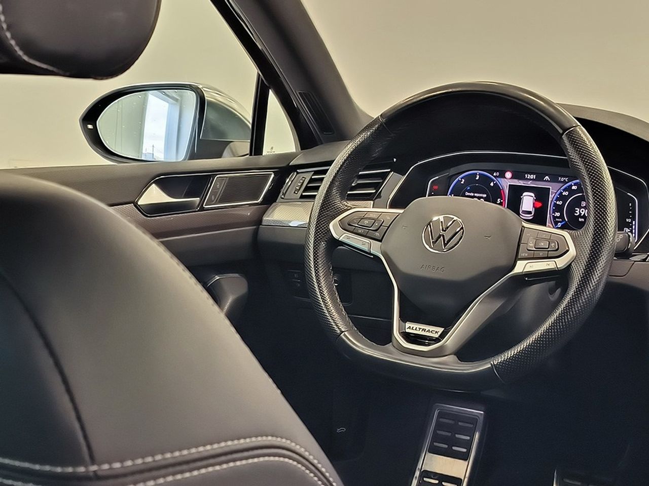 Volkswagen Passat Alltrack 20 Tdi 240cv 4 Motion Dsg - Foto 2