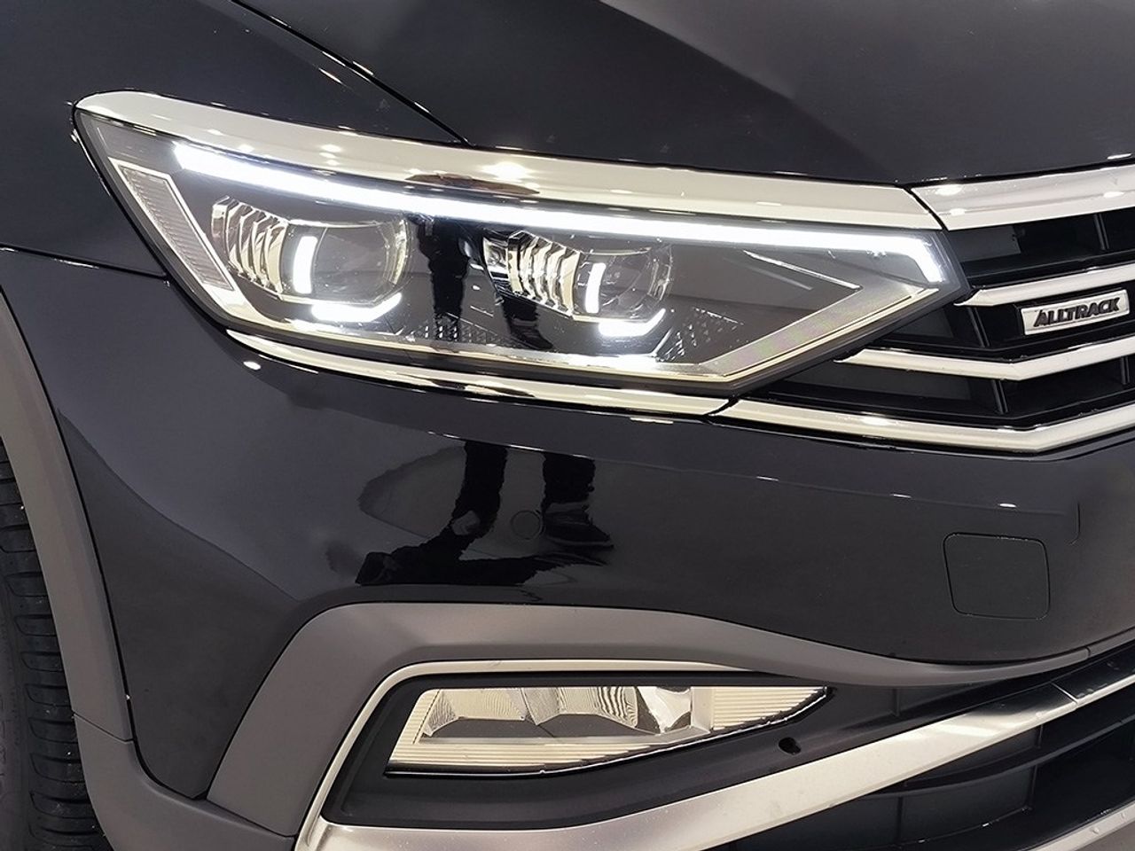 Volkswagen Passat Alltrack 20 Tdi 240cv 4 Motion Dsg - Foto 2