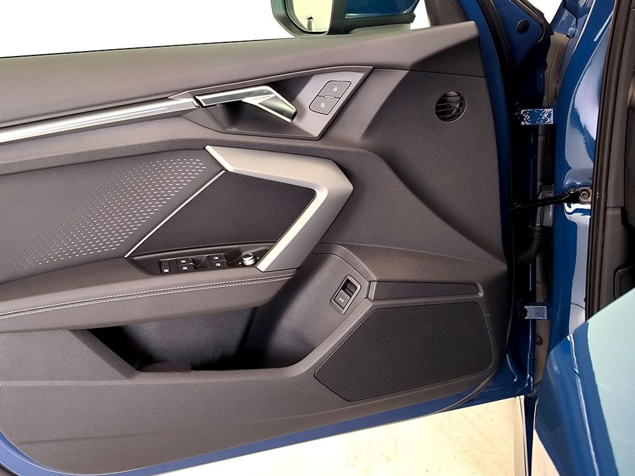 Audi A3 Sedan 35 Tfsi 150 Cv Stronic Sline - Foto 2