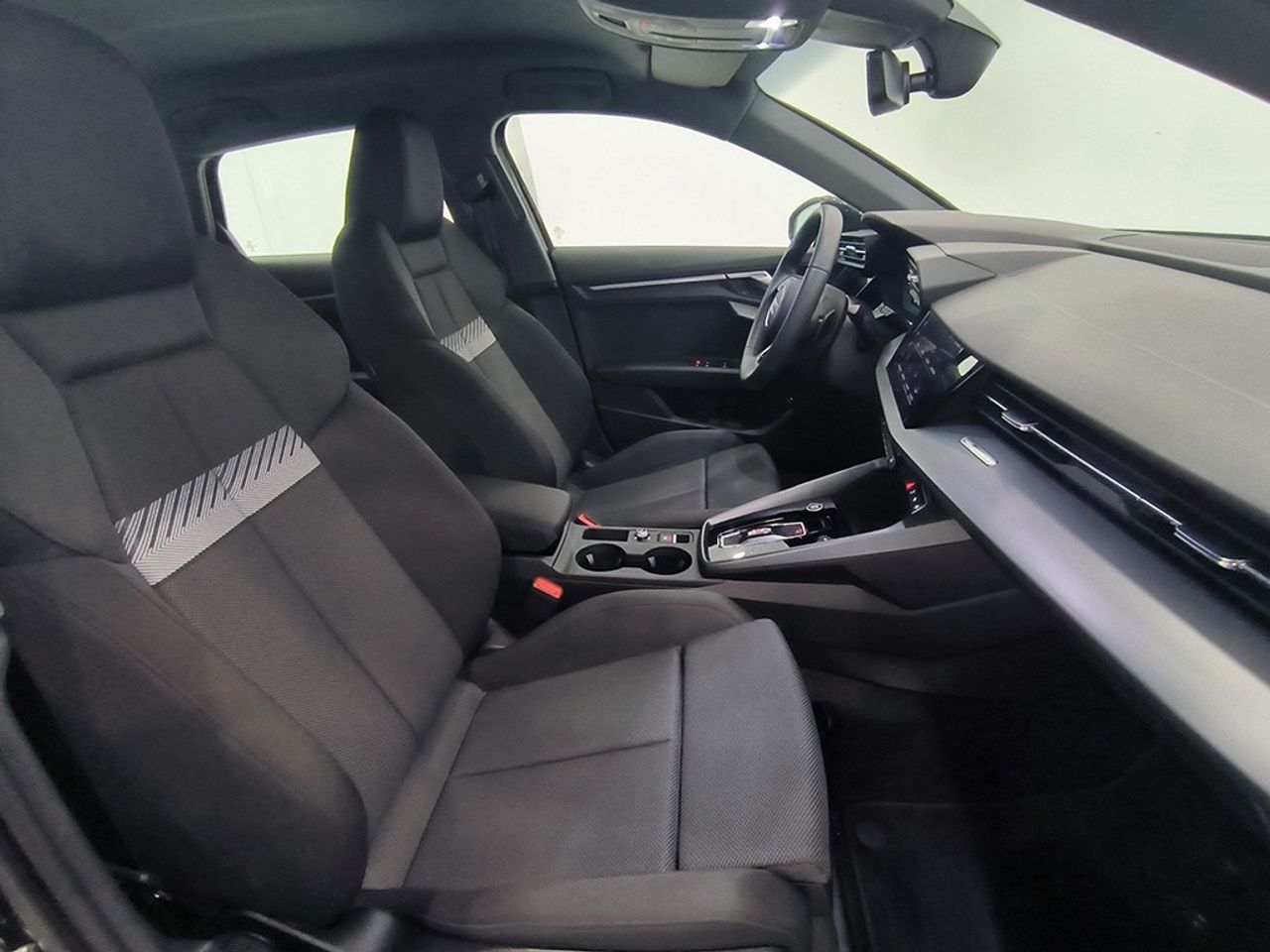 Audi A3 sb 35 tfsi 150 cv stronic advance - Foto 2