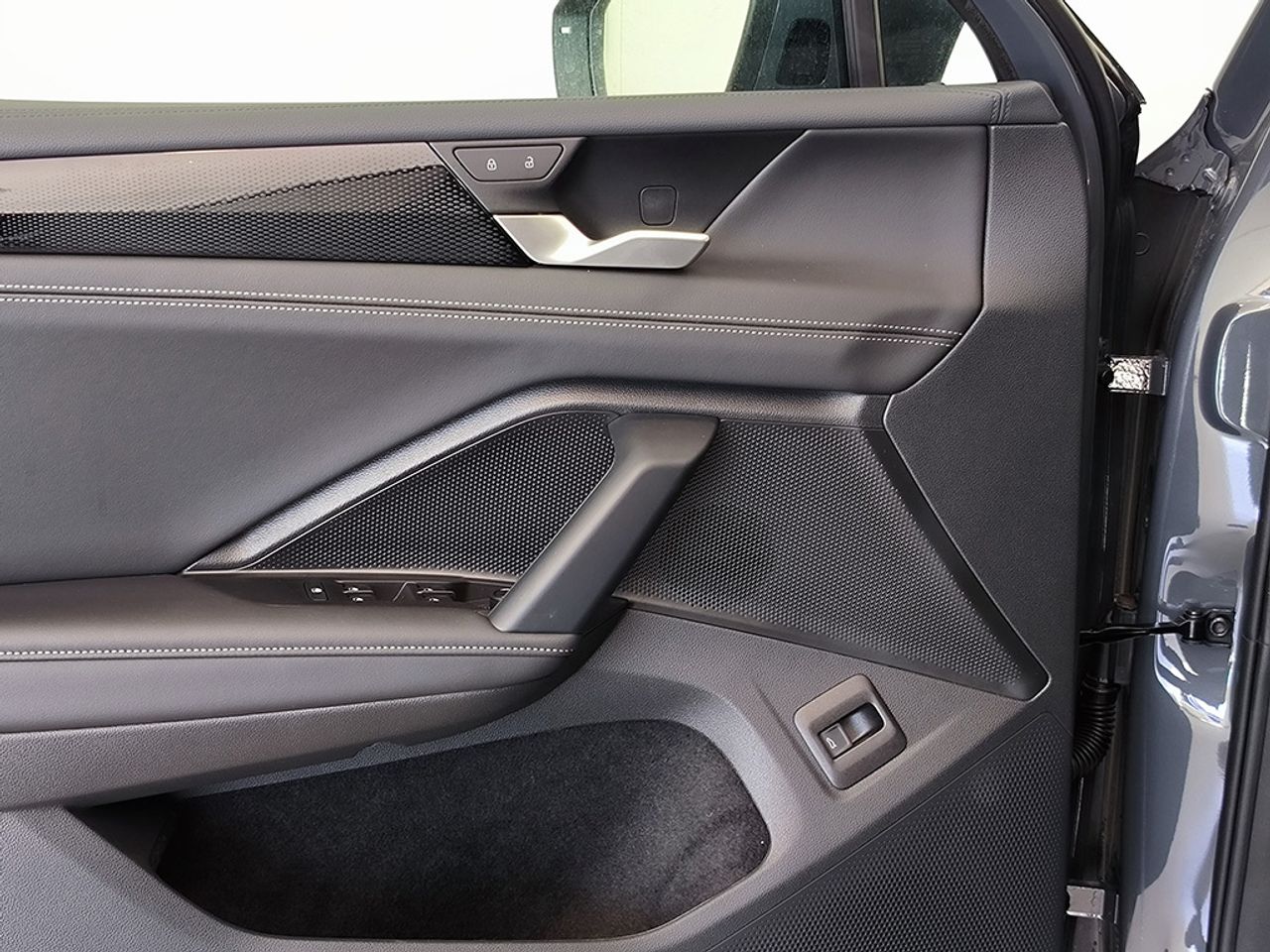 Volkswagen Tiguan 1.5 Etsi 130 Cv Dsg Mas - Foto 2