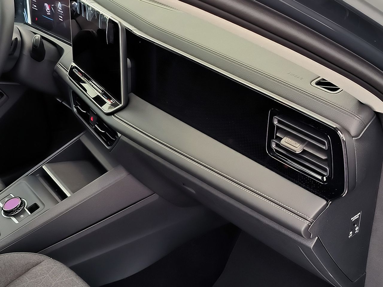 Volkswagen Tiguan 1.5 Etsi 130 Cv Dsg Mas - Foto 2