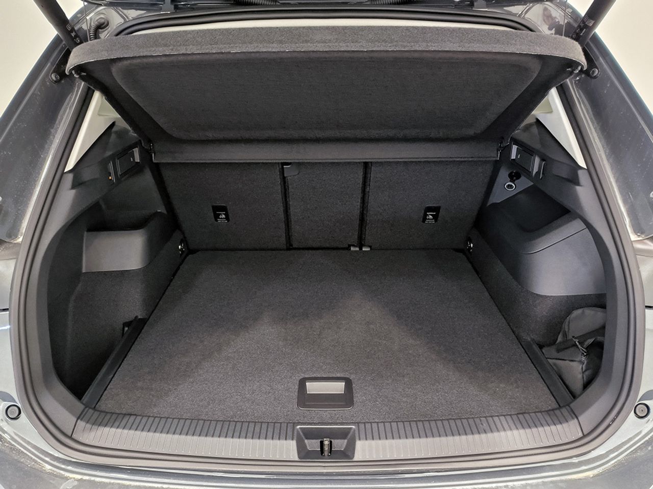 Volkswagen Tiguan 1.5 Etsi 130 Cv Dsg Mas - Foto 2