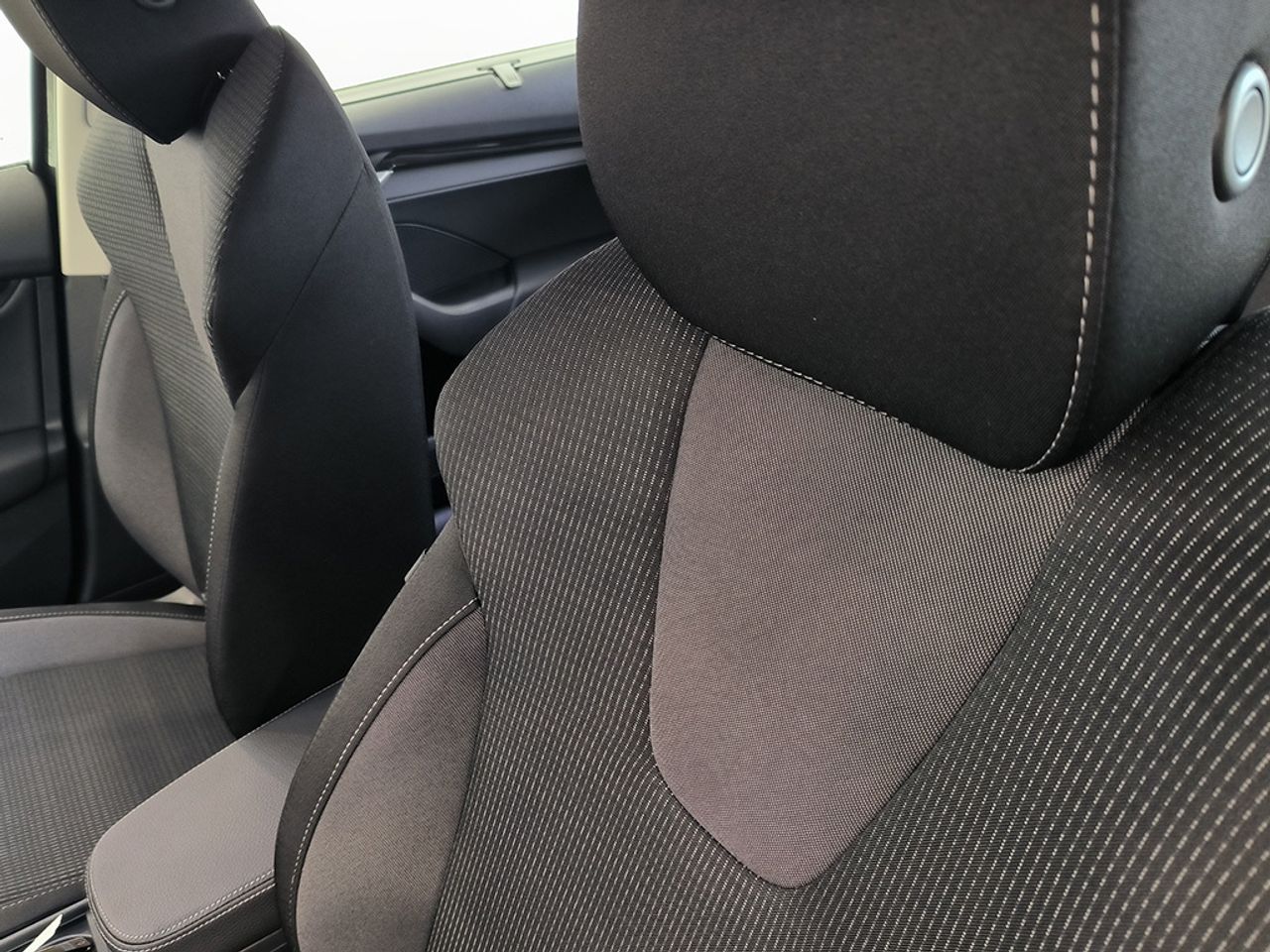 Skoda Octavia Selection 1.5 Tsi M-hev 150 Cv Dsg - Foto 2